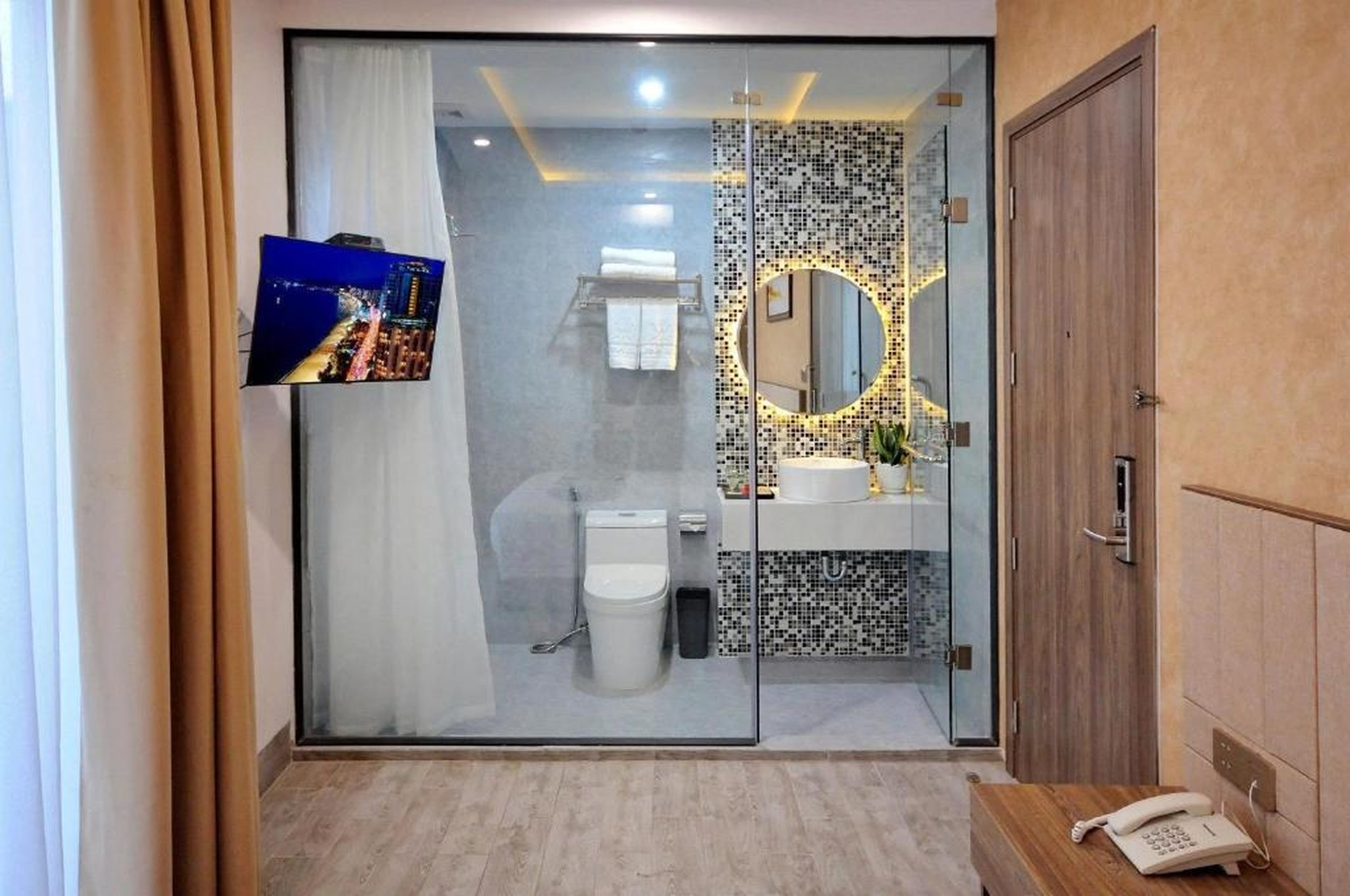 Violet hotel 2 - Hình 20