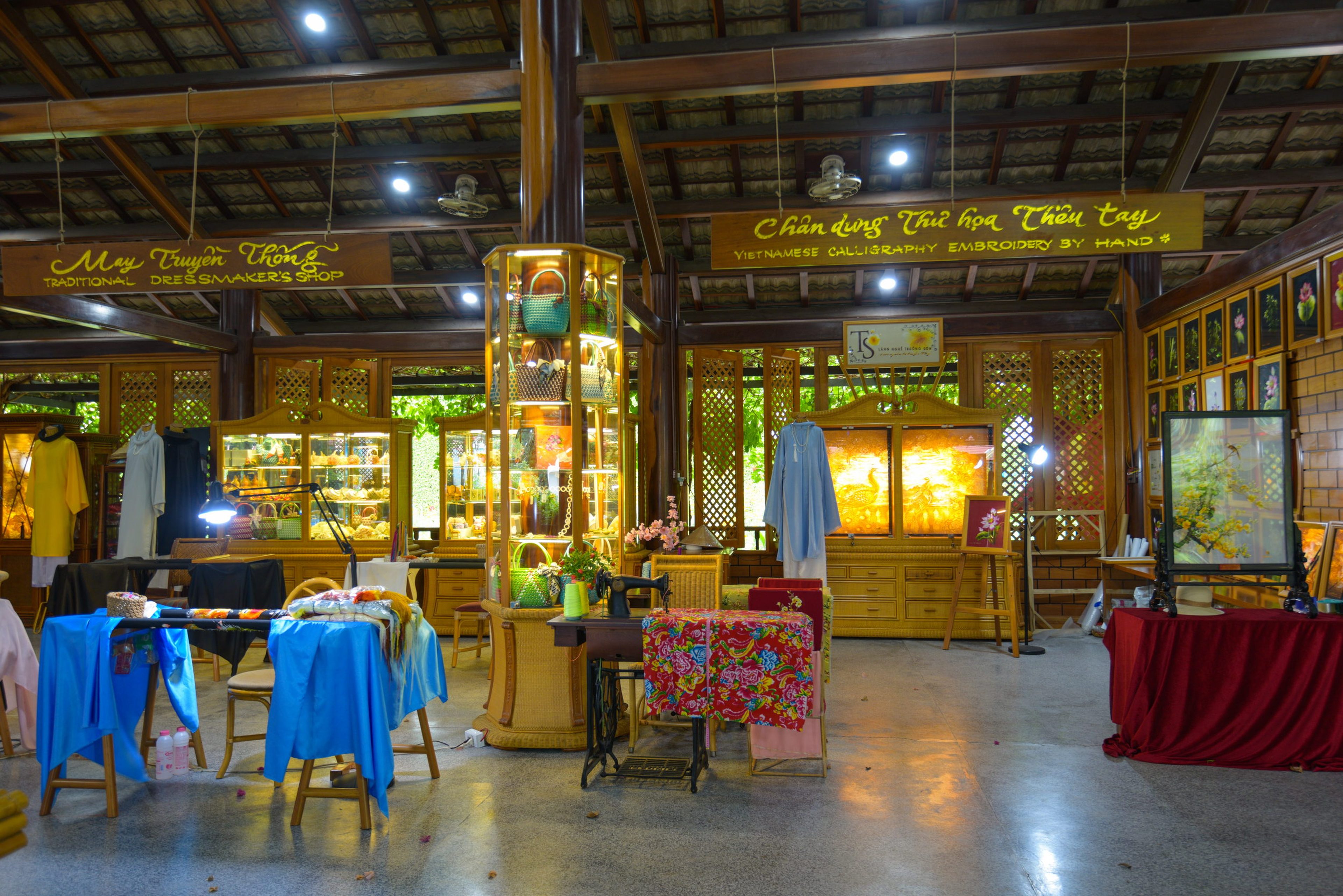 Truong Son Craft Village - Hình 23