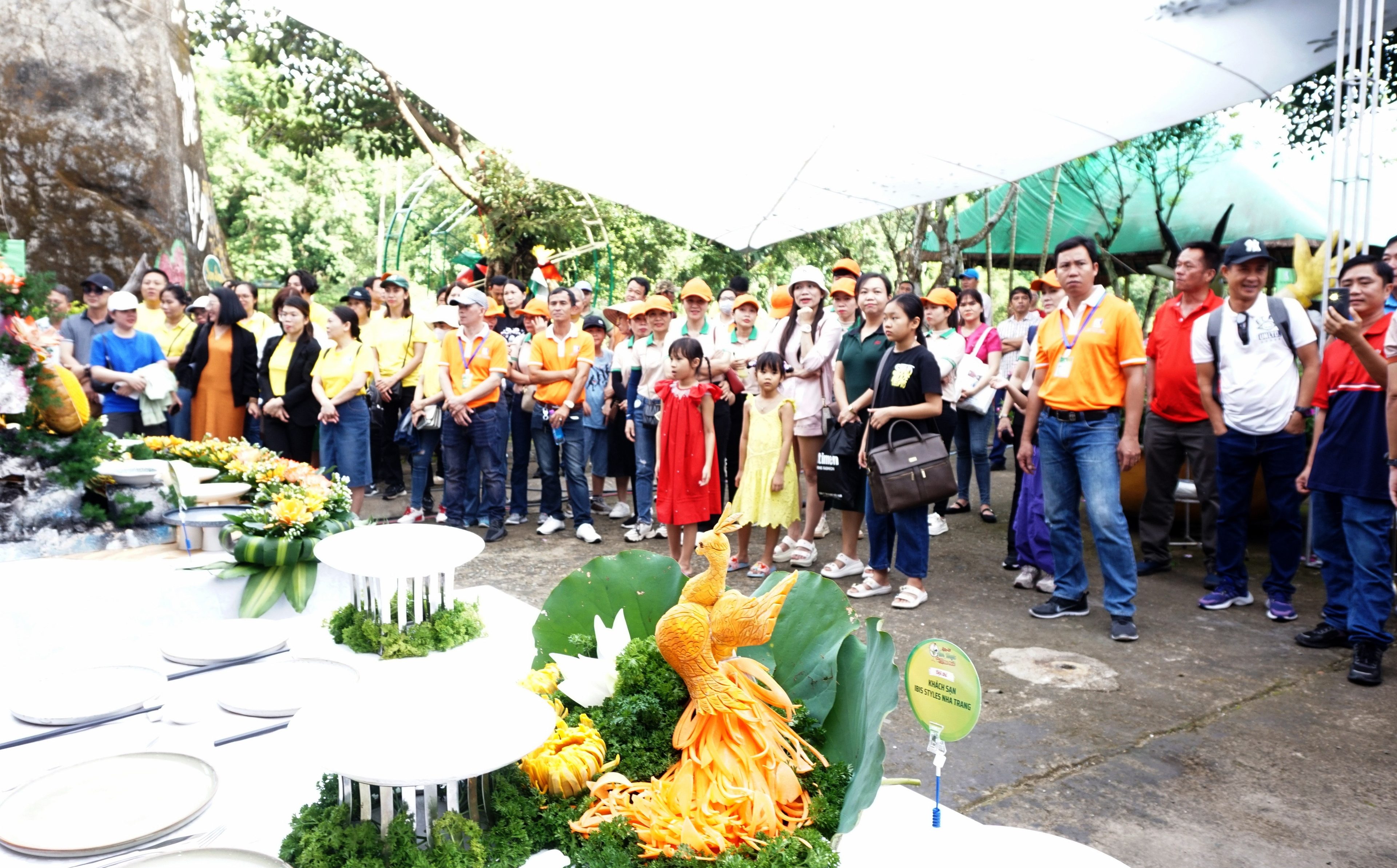 “Ngày hội ẩm thực – Món ngon từ thịt đà điểu” tại Yang Bay - Hình 19