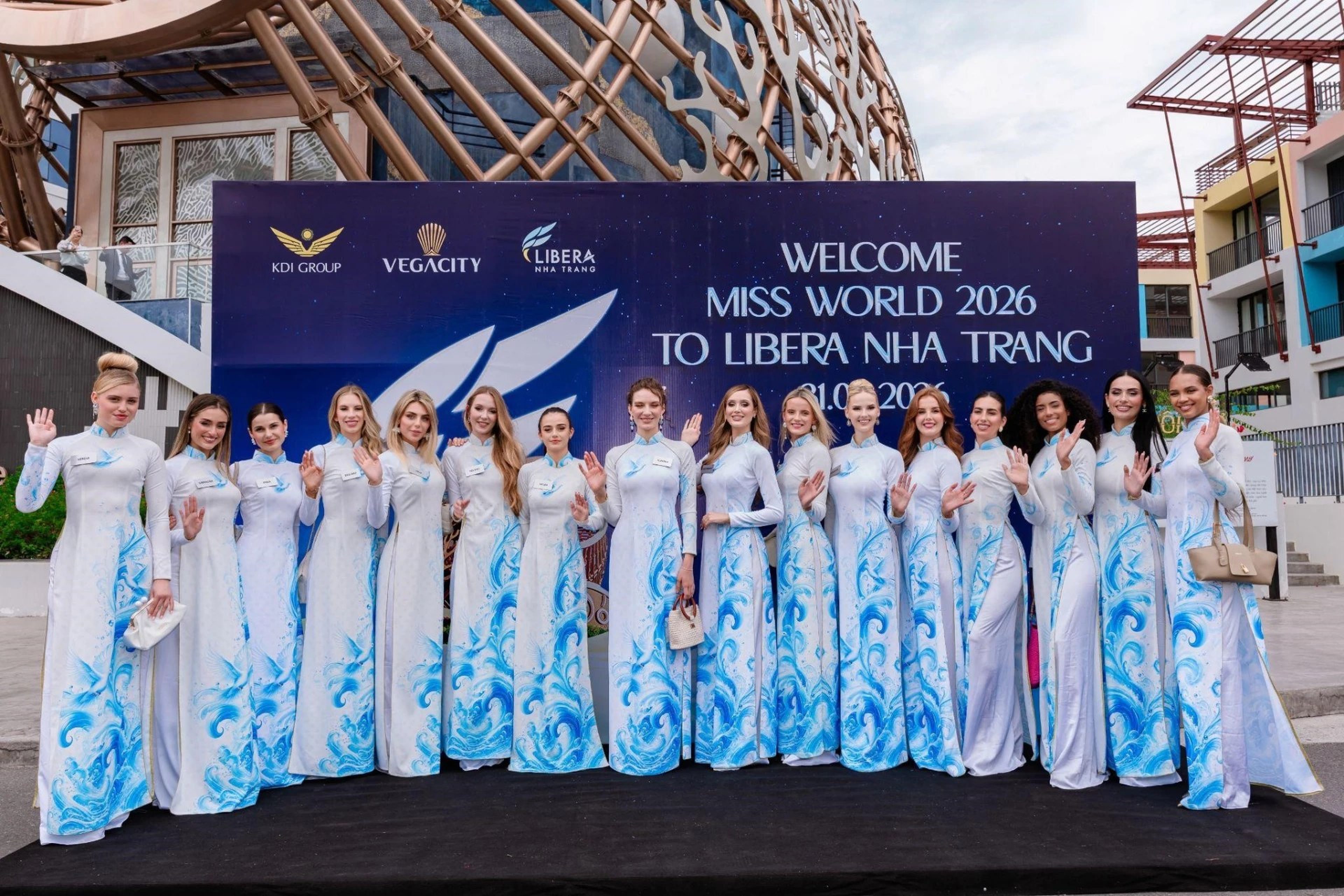 Miss World 2026 rạng rỡ tại Libera Nha Trang qua chuỗi hoạt động nghệ thuật - Hình 7