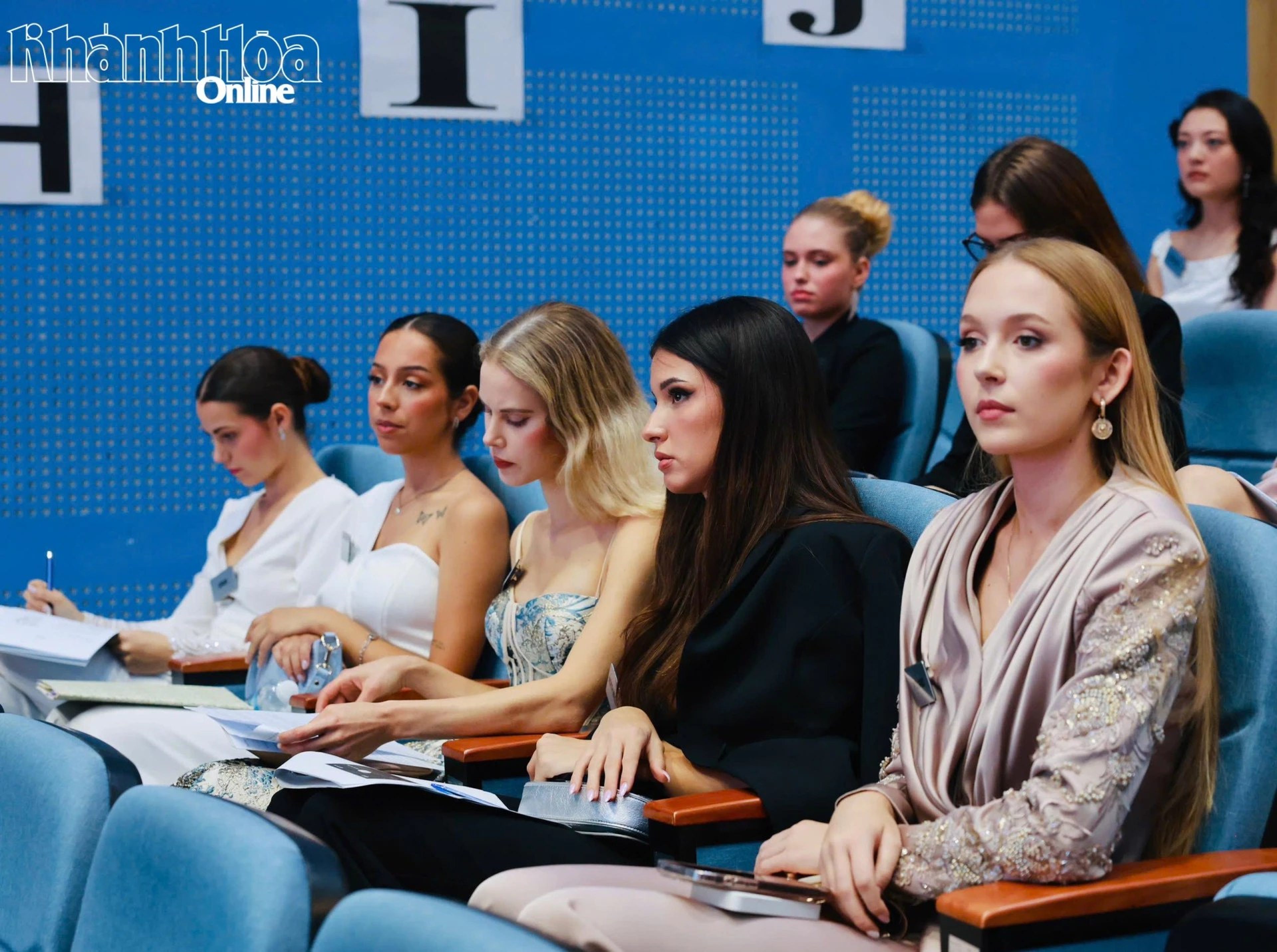 Miss World 2026 contestants enter the 'Head to Head Challenge' - Hình 5