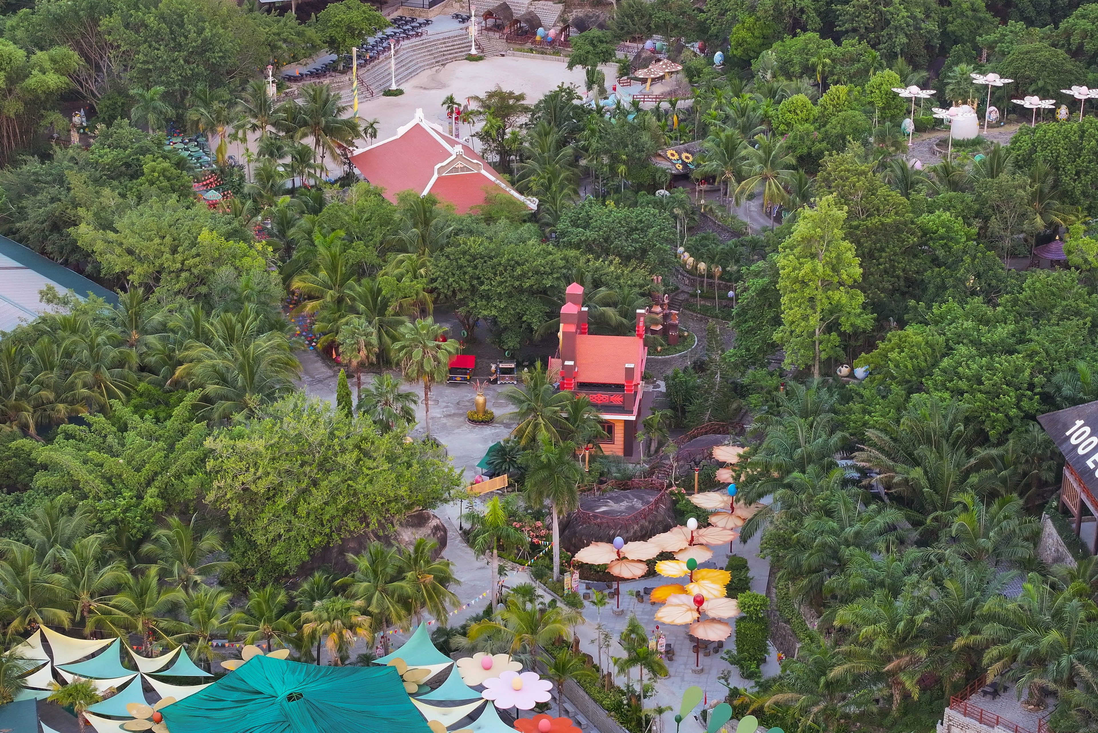 100 Egg Theme Park - Hình 11