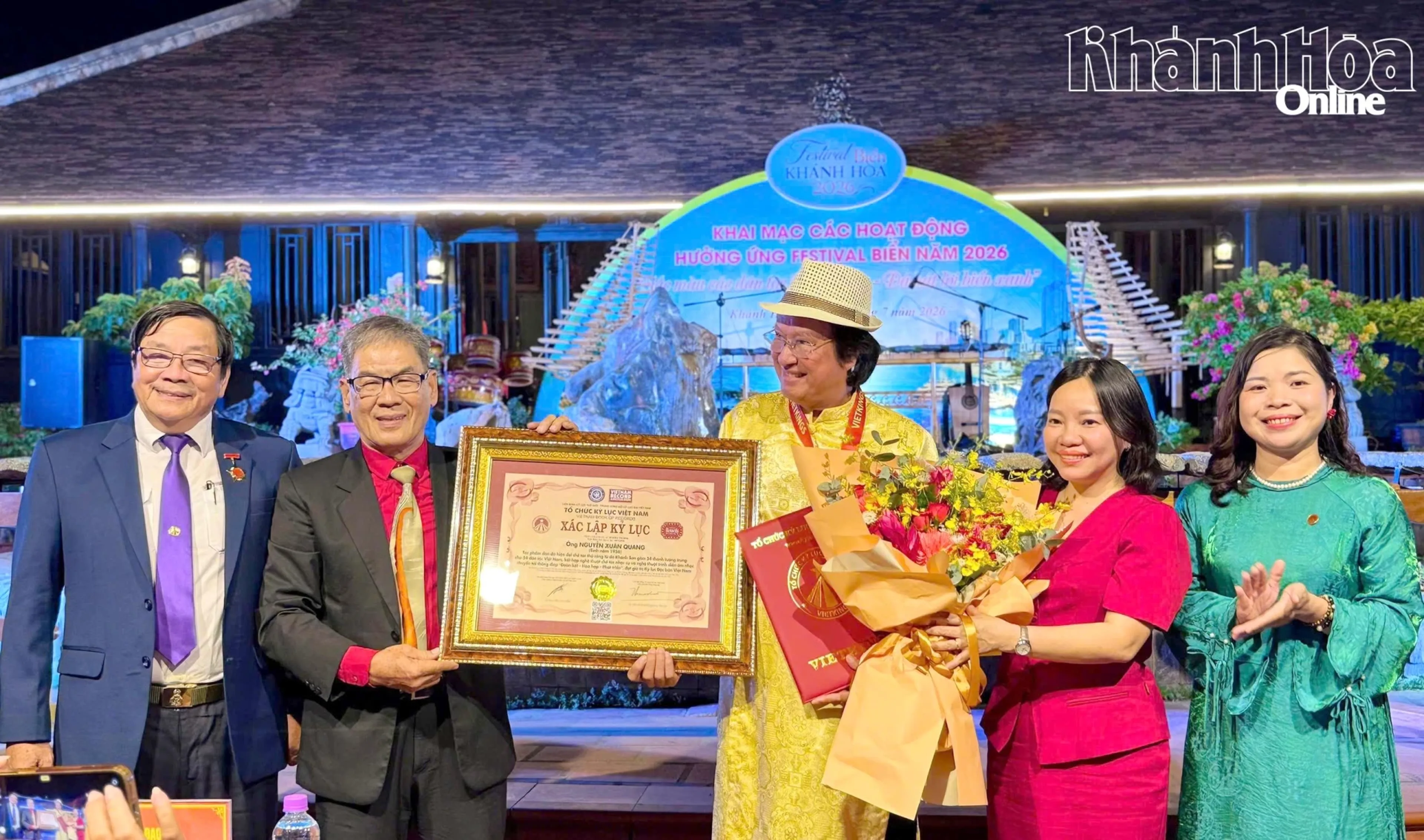 Trung tâm Bảo tồn di sản văn hóa tỉnh khai mạc chuỗi hoạt động hưởng ứng Festival Biển - Hình 1