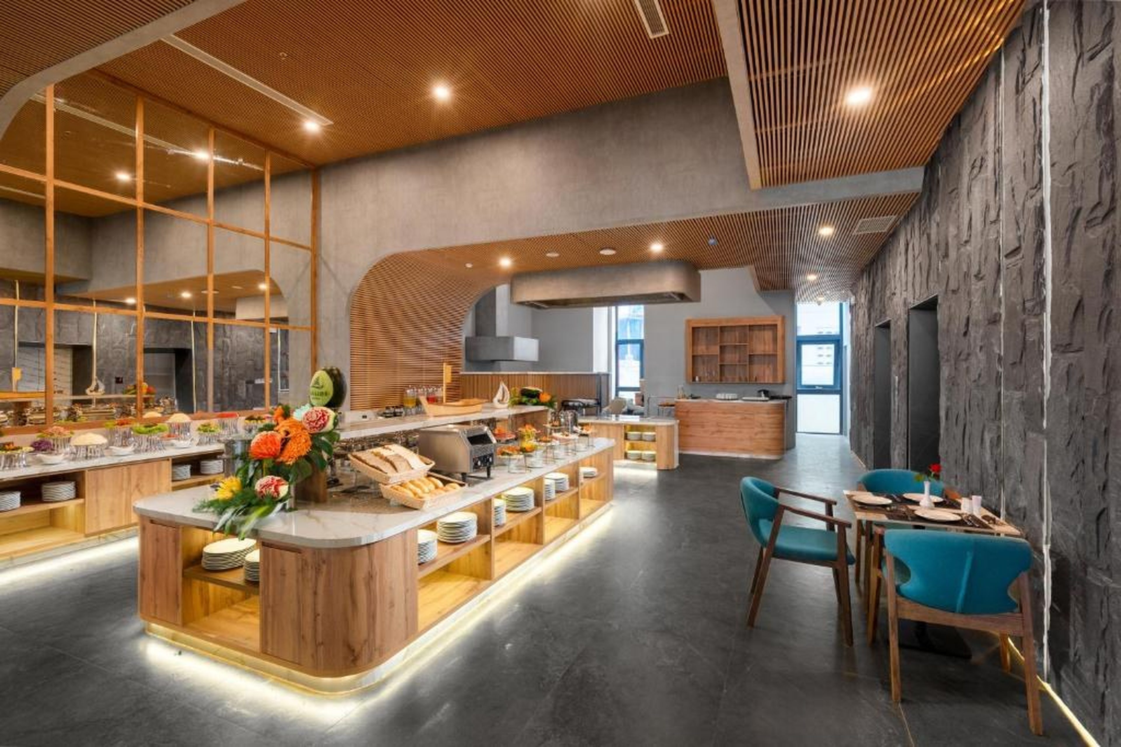 Seaside Boutique Hotel Nha Trang Beach - Hình 13