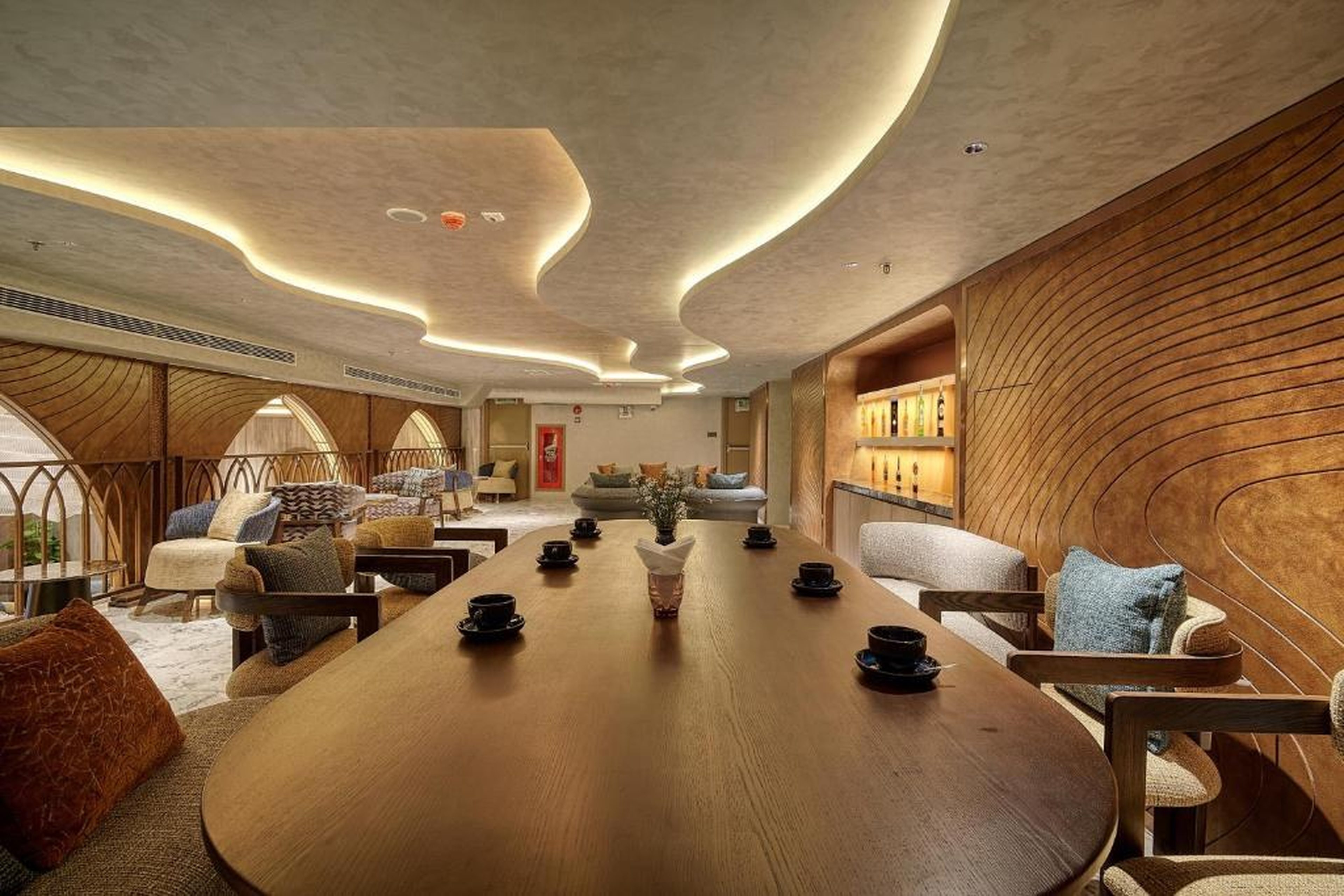 Champton Nha Trang Hotel - Hình 10