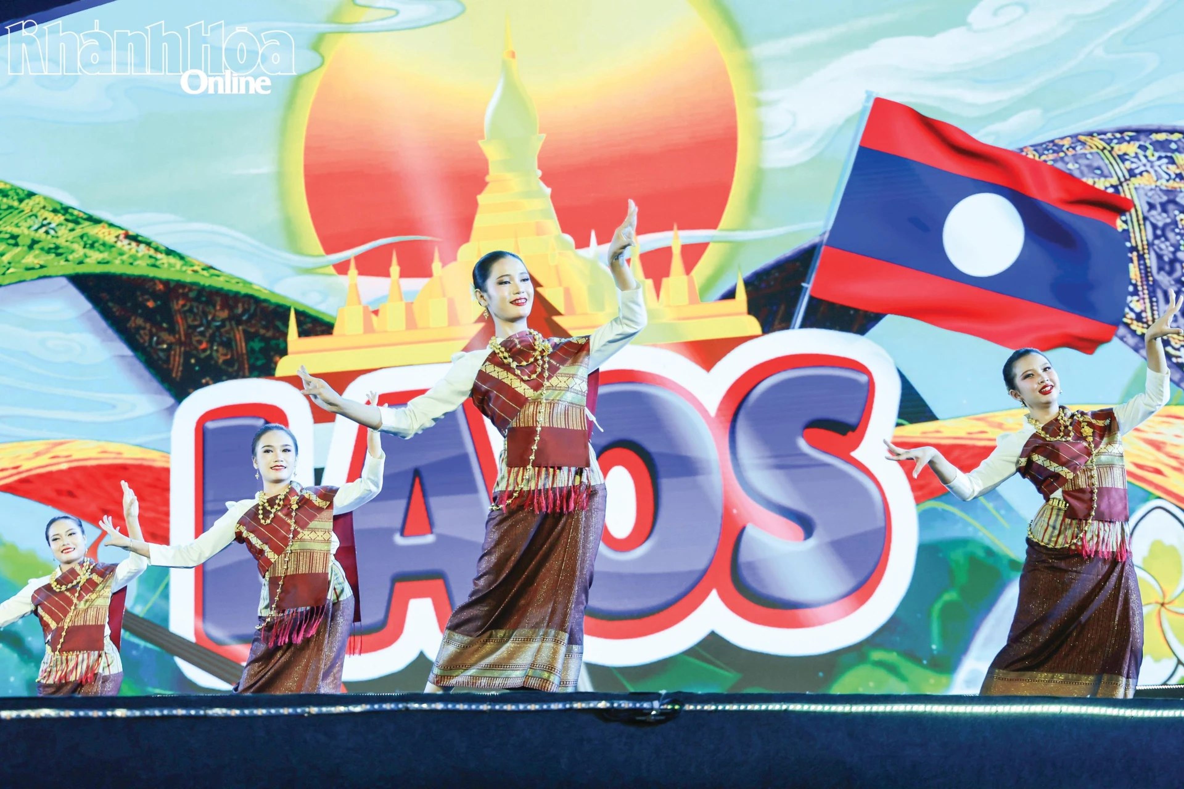 Expanding international cultural exchanges - Hình 2