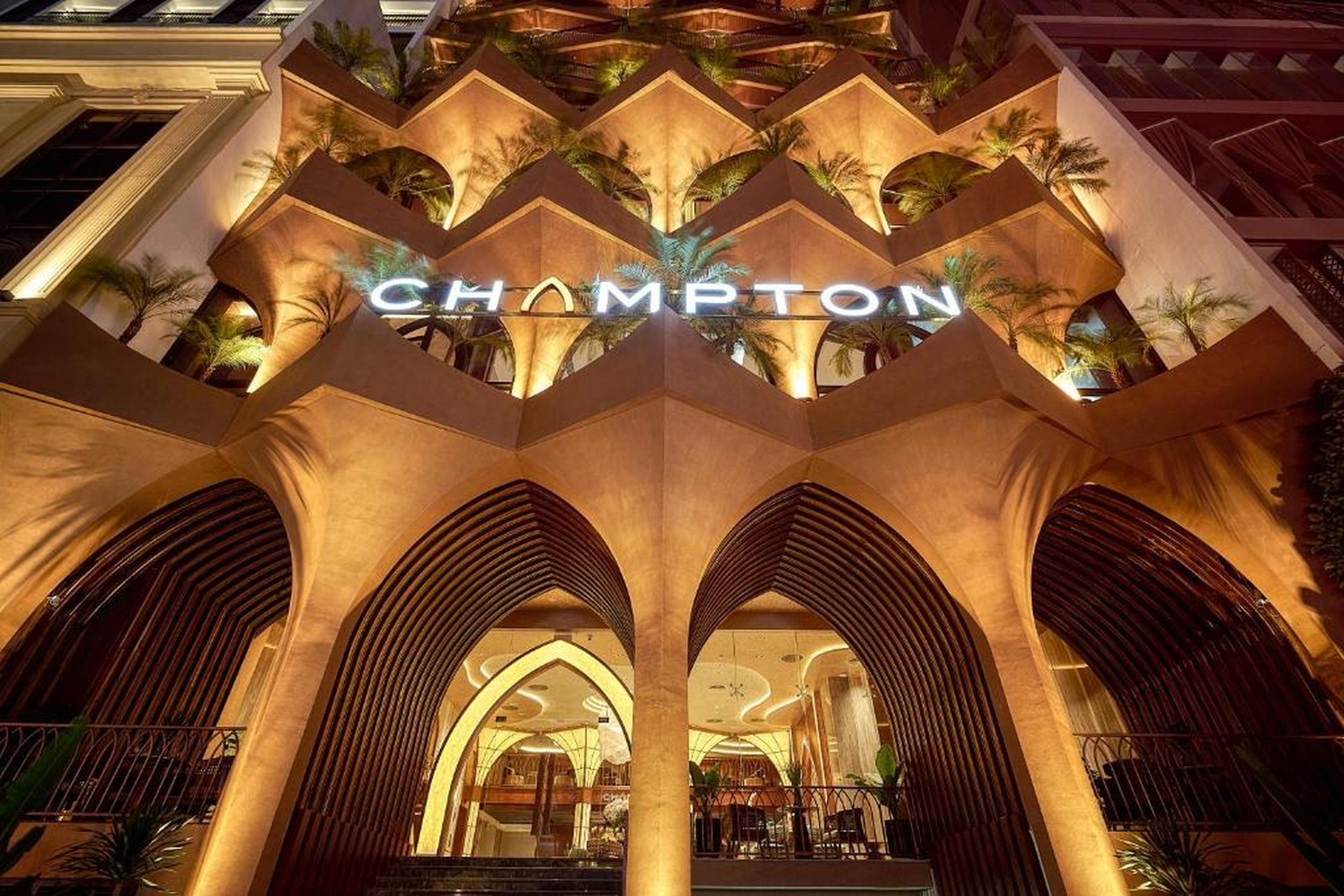 Champton Nha Trang Hotel - Hình 7