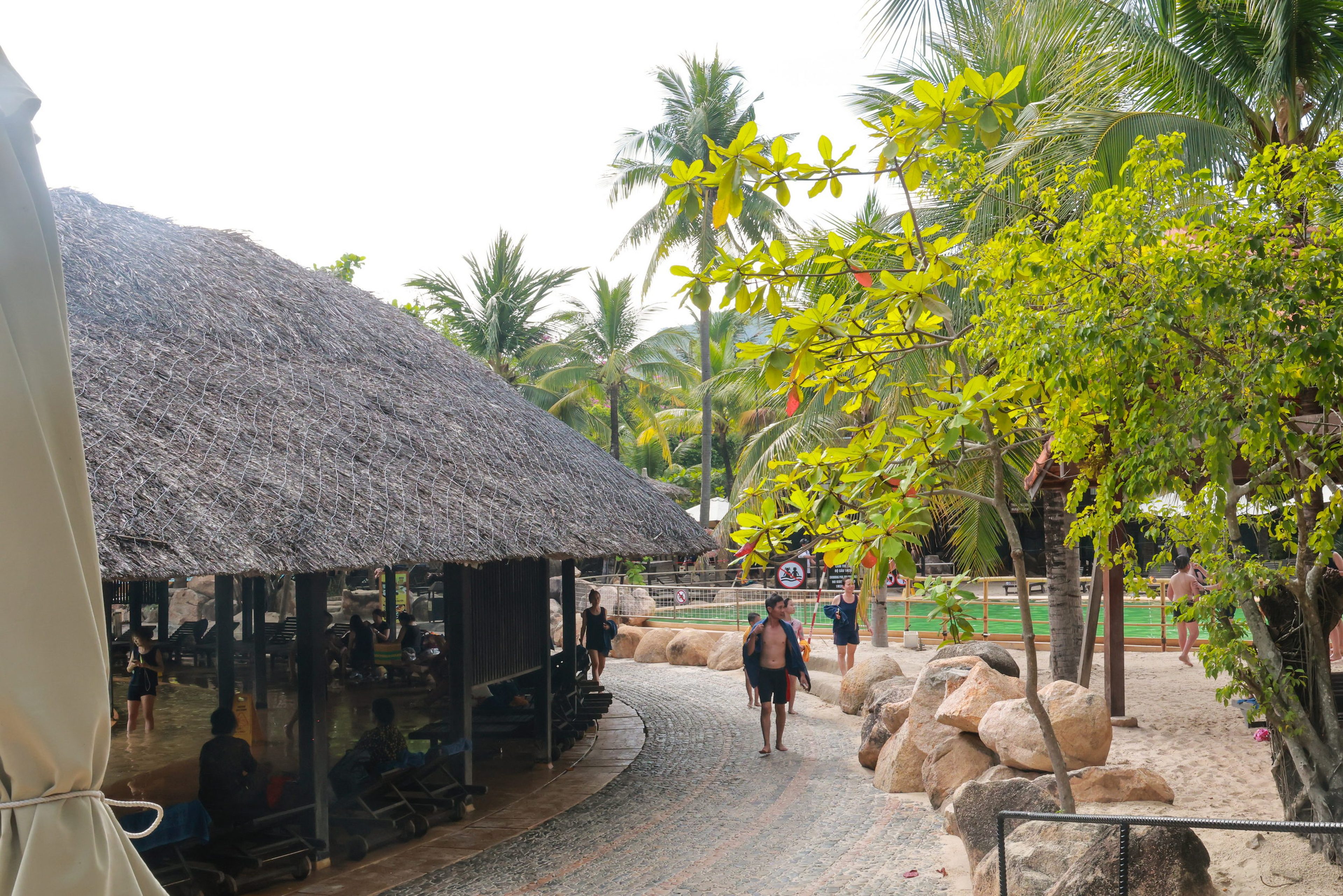 I - Resort - Hình 24