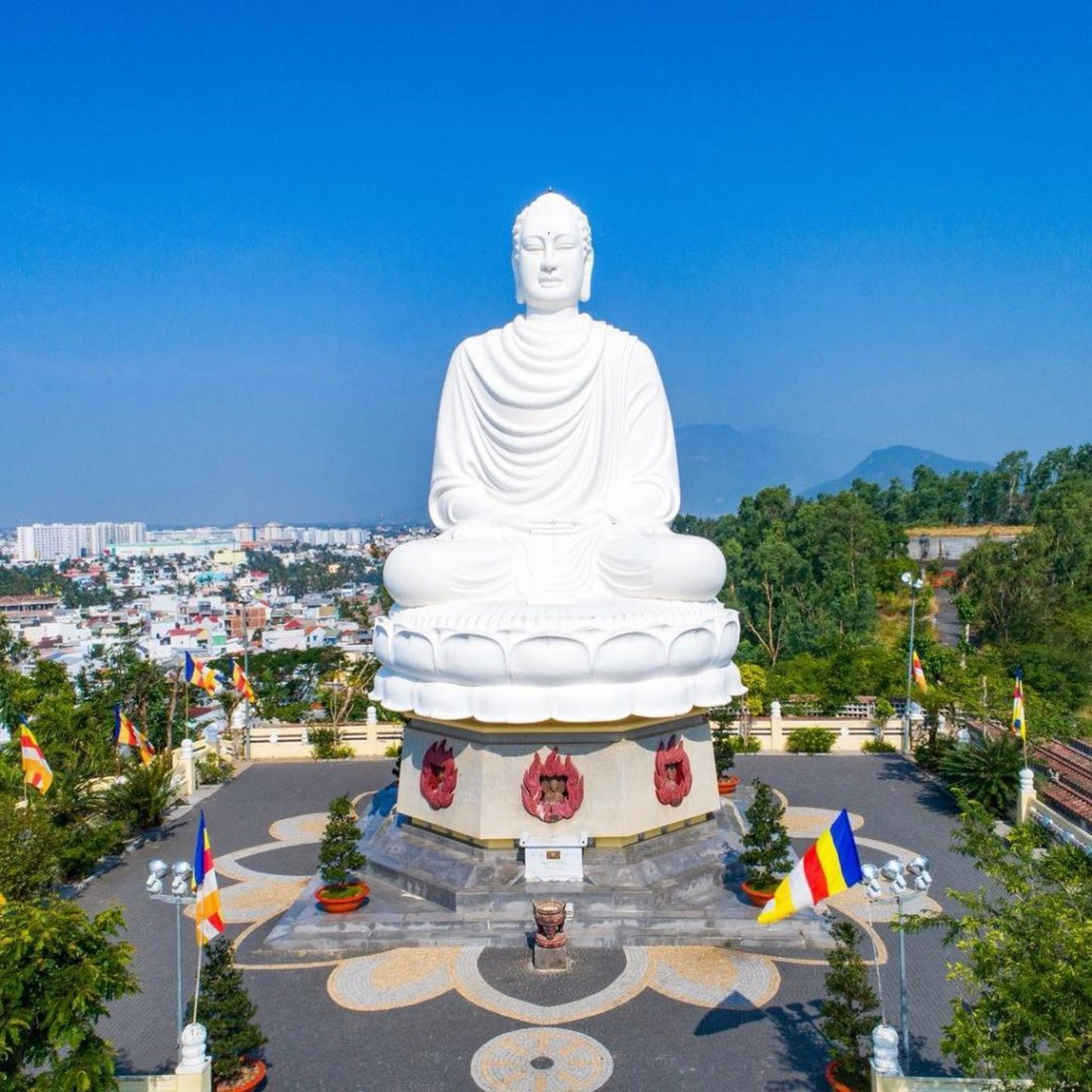 Tour Nha Trang 2N2Đ: Hành trình khám phá biển đảo xinh đẹp - Hình 11