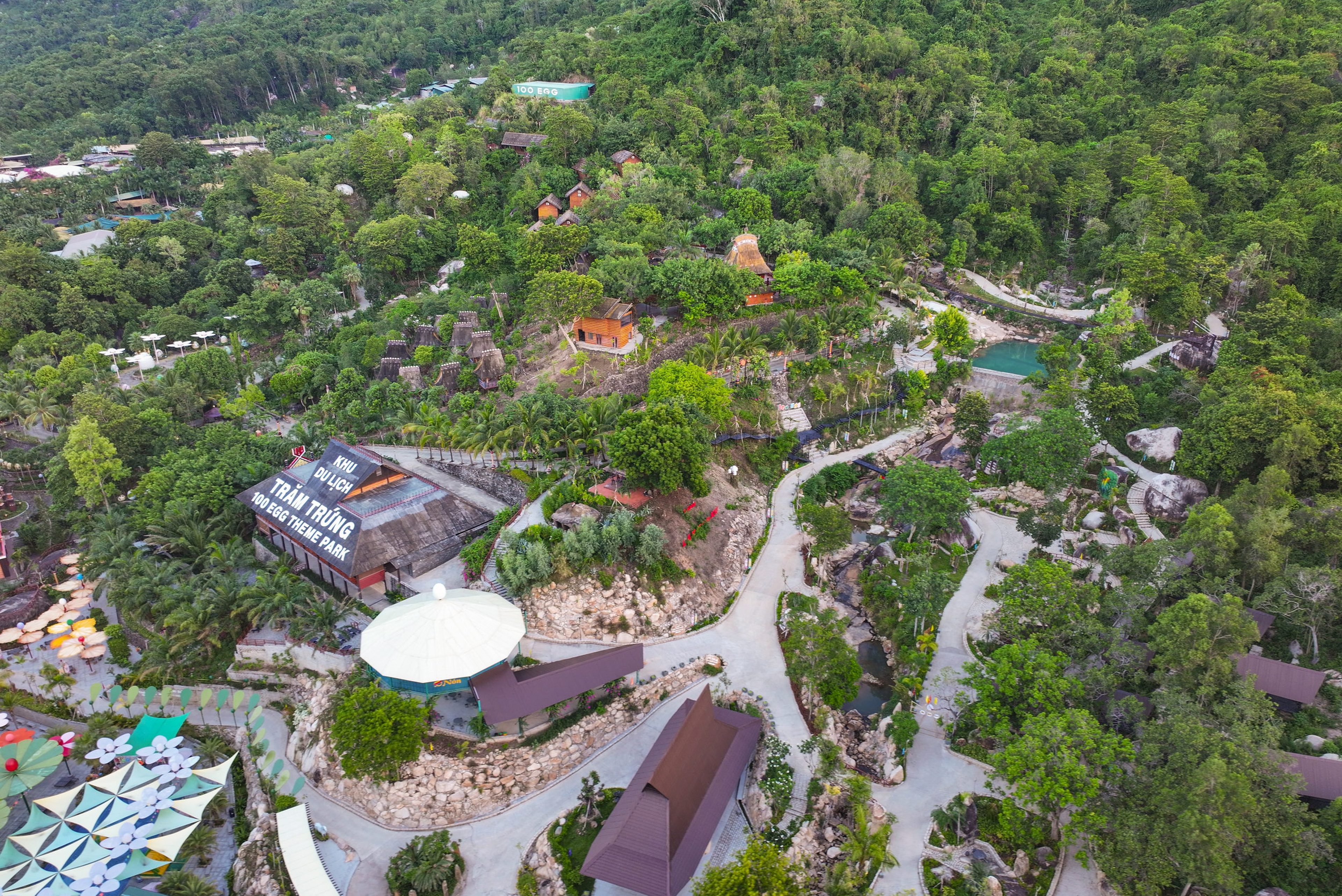 100 Egg Theme Park - Hình 3