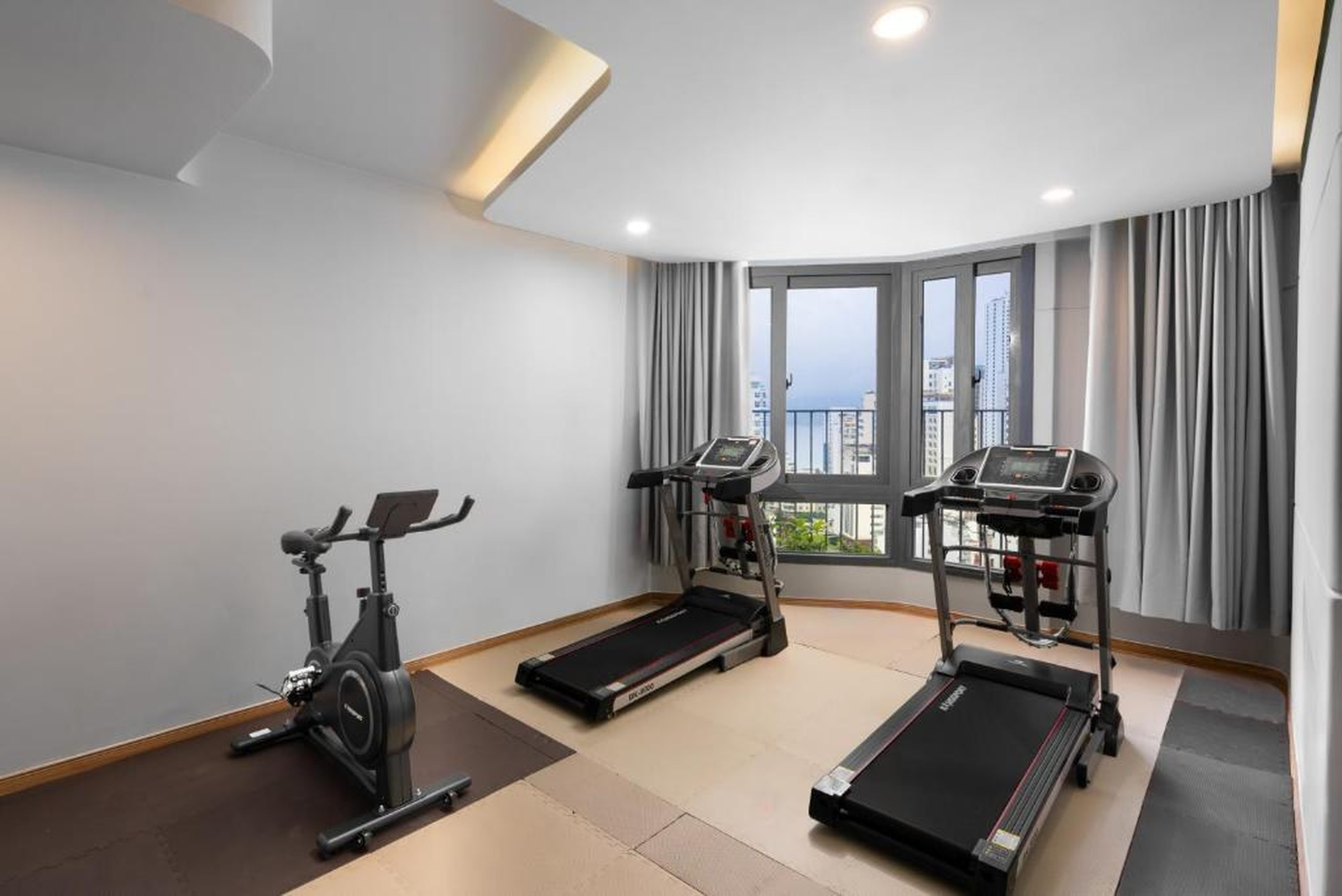 Seaside Boutique Hotel Nha Trang Beach - Hình 10
