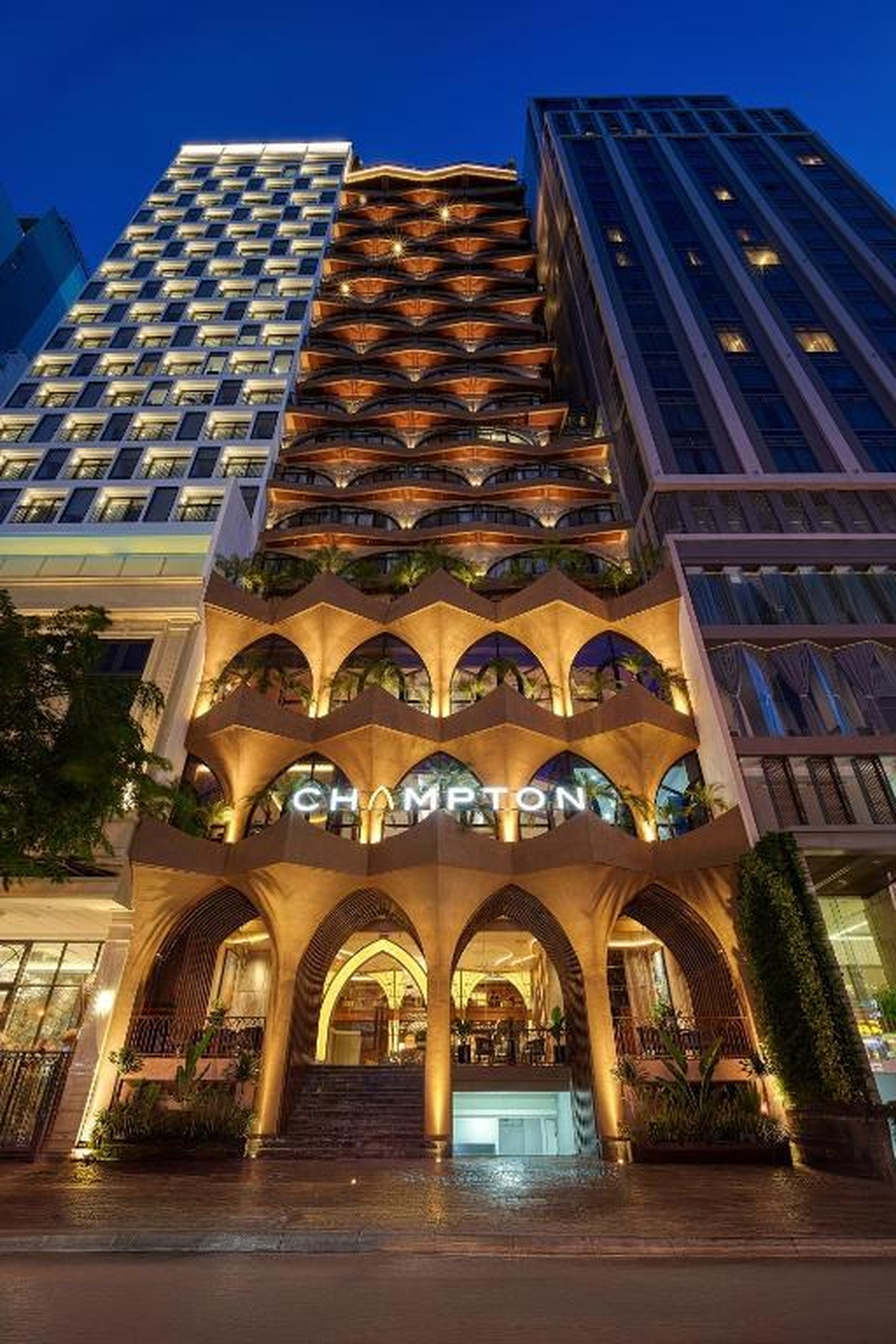 Champton Nha Trang Hotel - Hình 15