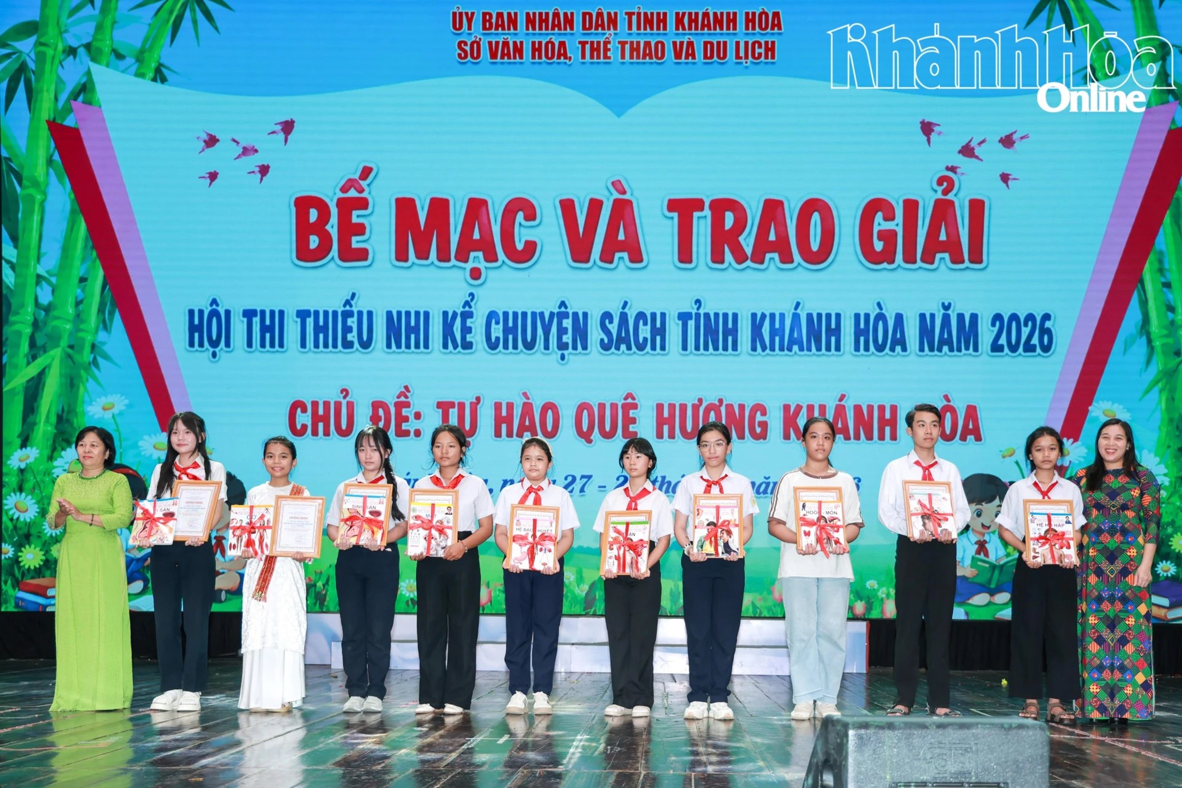 Bế mạc Hội thi thiếu nhi kể chuyện sách: Ban tổ chức trao 56 giải thưởng cho các thí sinh xuất sắc - Hình 6