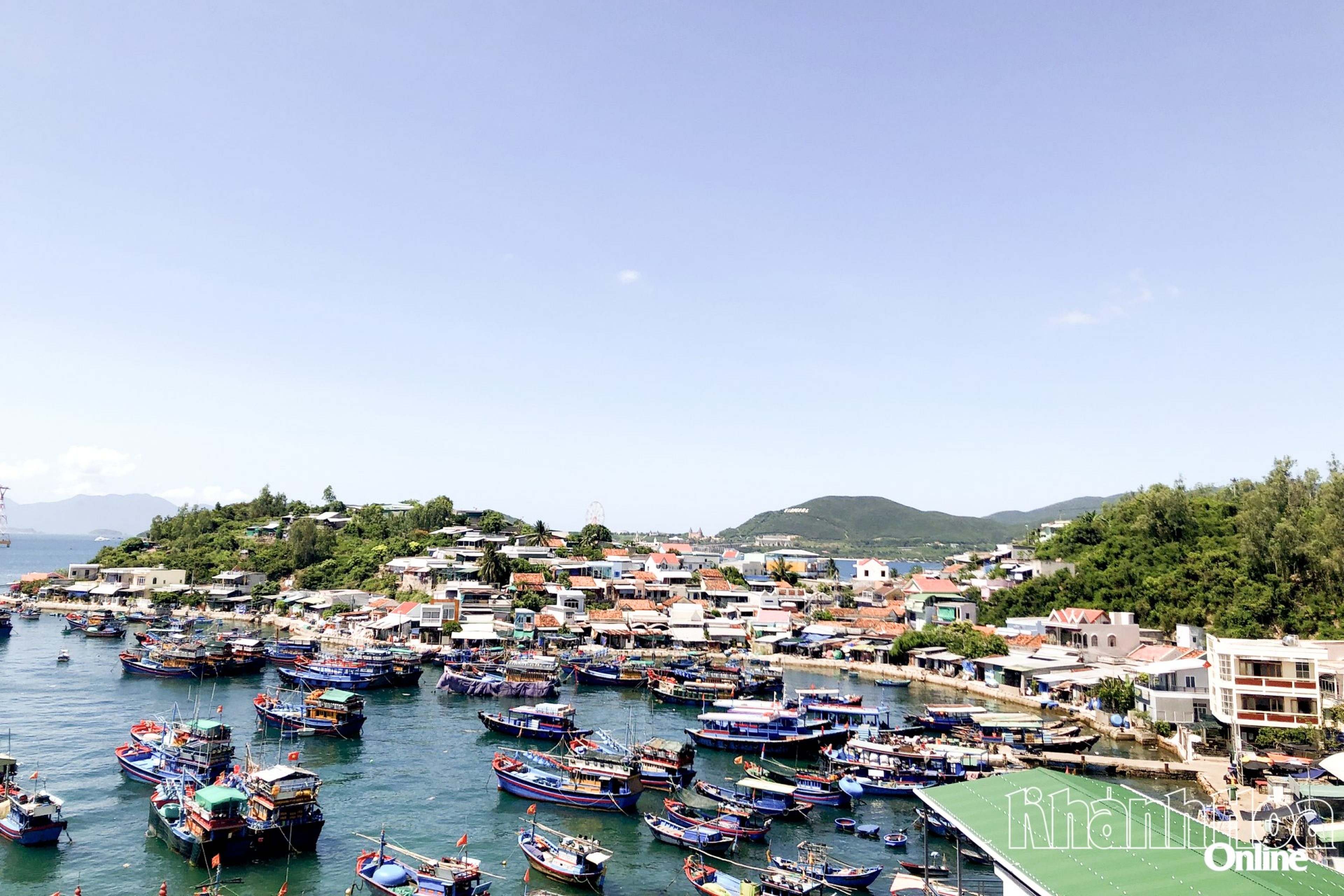 Vẻ đẹp yên bình trên đảo Trí Nguyên - Hình 1
