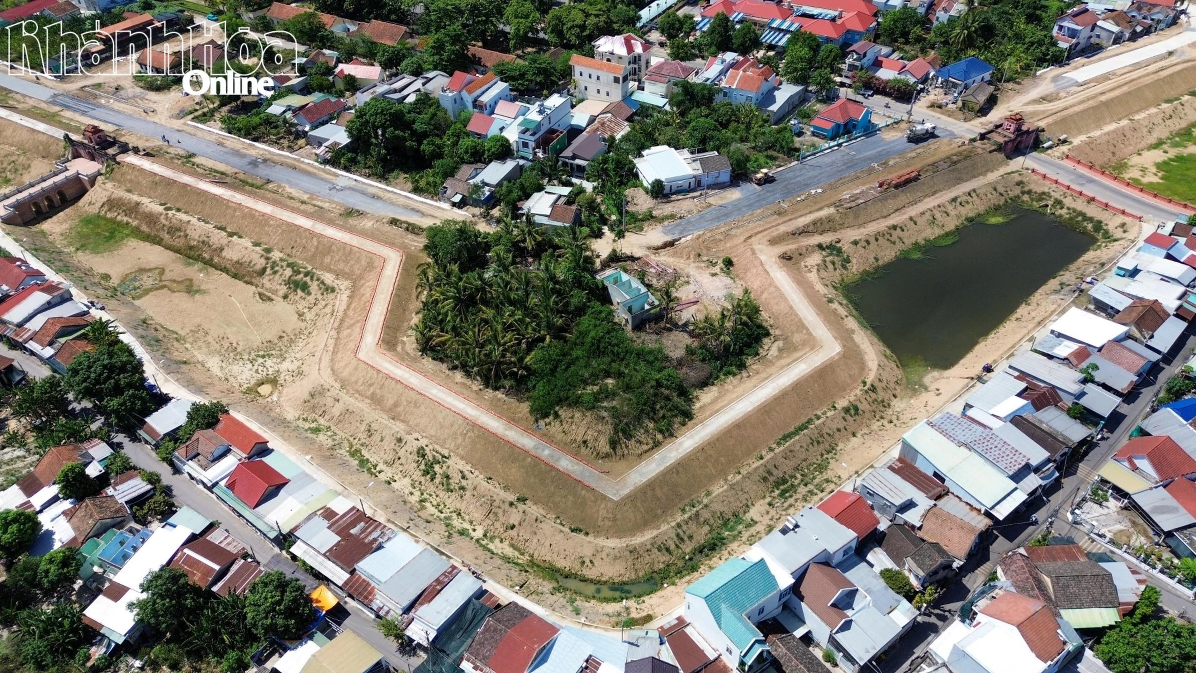 Accelerating the restoration and renovation of Dien Khanh Ancient Citadel - Hình 2