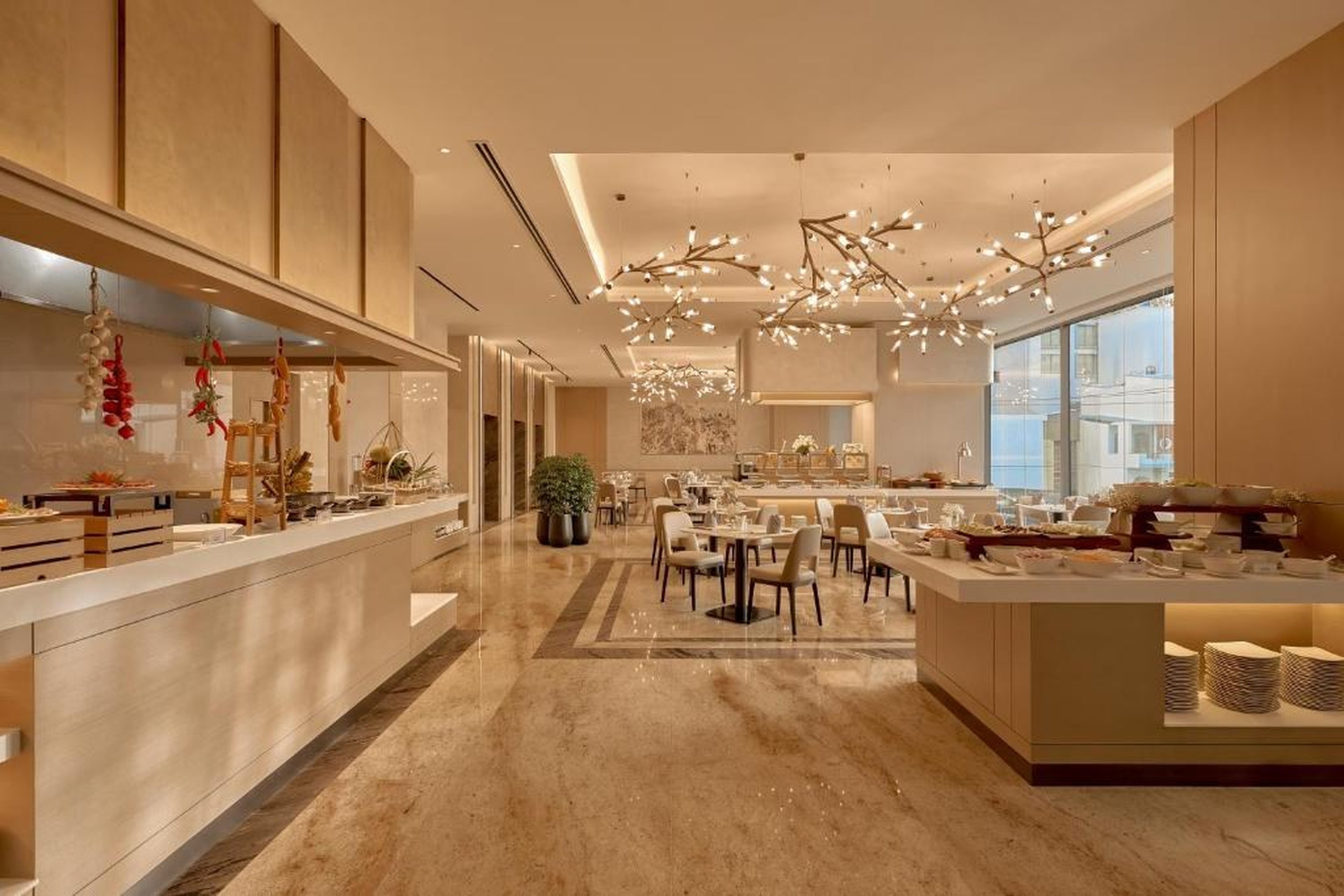 Adamas Boutique Hotel Nha Trang - Hình 13