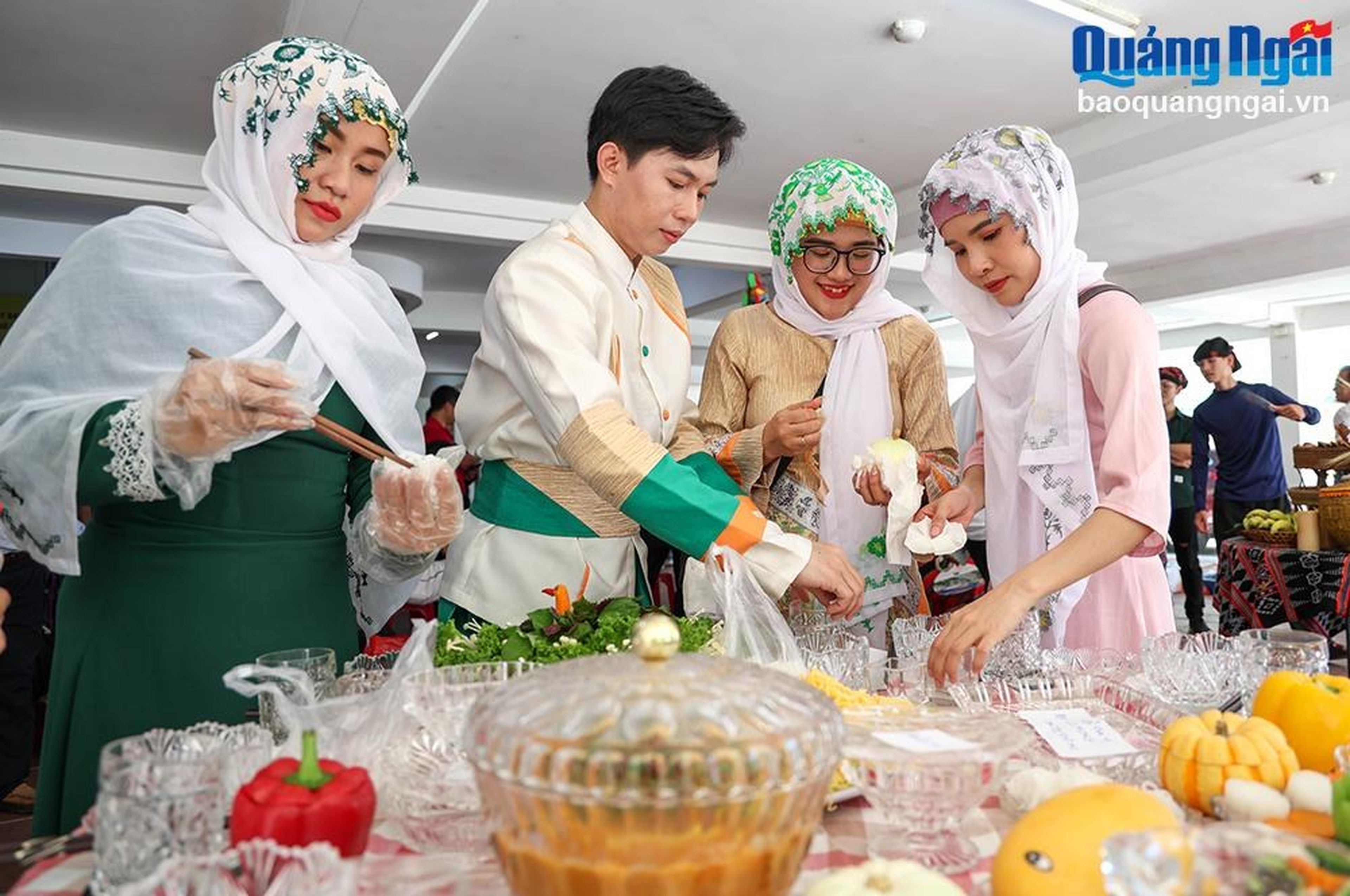 Tinh hoa ẩm thực các dân tộc Việt Nam - Hình 7