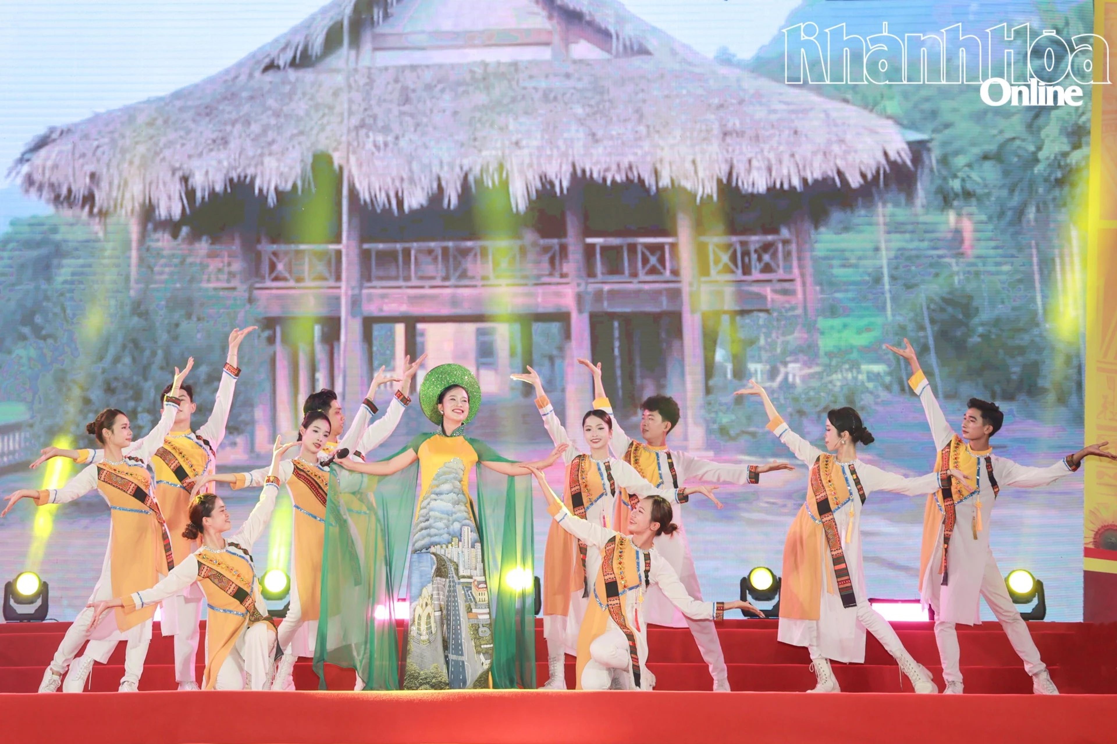 Art performance program to celebrate the 51st anniversary of the Liberation of Khanh Hoa Province (April 1975 - April 2026) and the 51st anniversary of the Liberation of the South and National Reunification (April 30, 1975 - April 30, 2026) - Hình 1