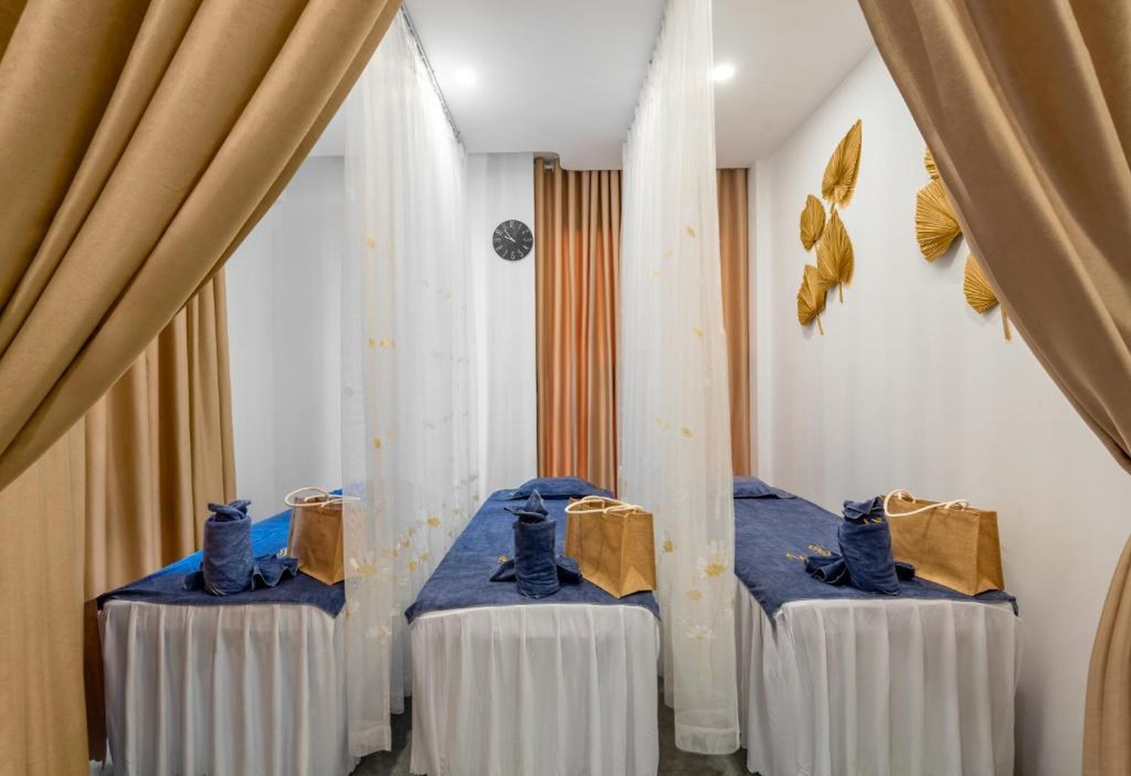 Seaside Boutique Hotel Nha Trang Beach - Hình 16
